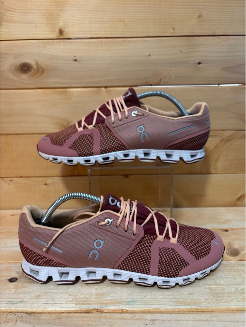 On Cloud 2.0 Swiss Engineering Dustrose Mulberry Running Shoes Women Size 10.5